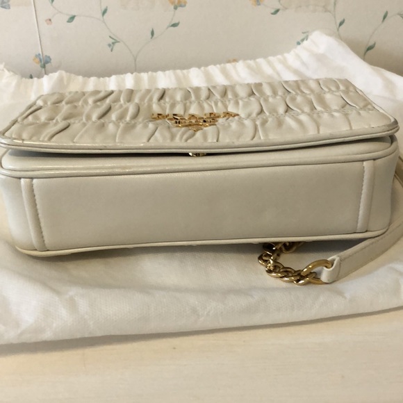 Prada Pattina crossbody bag - Picture 6 of 16
